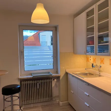 Lägenhet Trudering 3 Schlafzimmer 90 Qm Sehr Ruhig, U-s Bahn 350m
