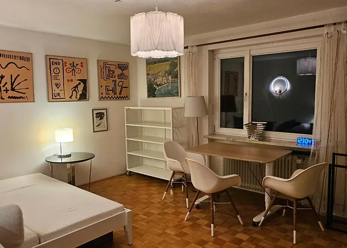 Апартаменты Trudering 3 Schlafzimmer 90 Qm Sehr Ruhig, U-s Bahn 350m *