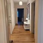 Trudering 3 Schlafzimmer 90 Qm Sehr Ruhig, U-s Bahn 350m Lägenhet